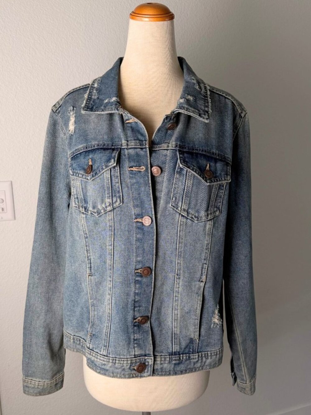 One 5 One Jean Jacket - Picture 2 of 7